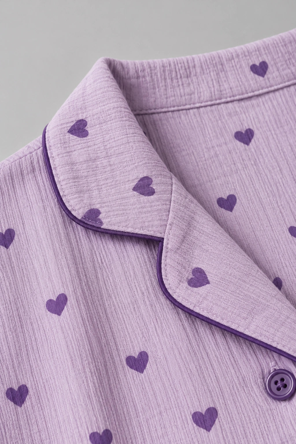 Ensemble Pyjama Femme Violet – détail bretelle et couture